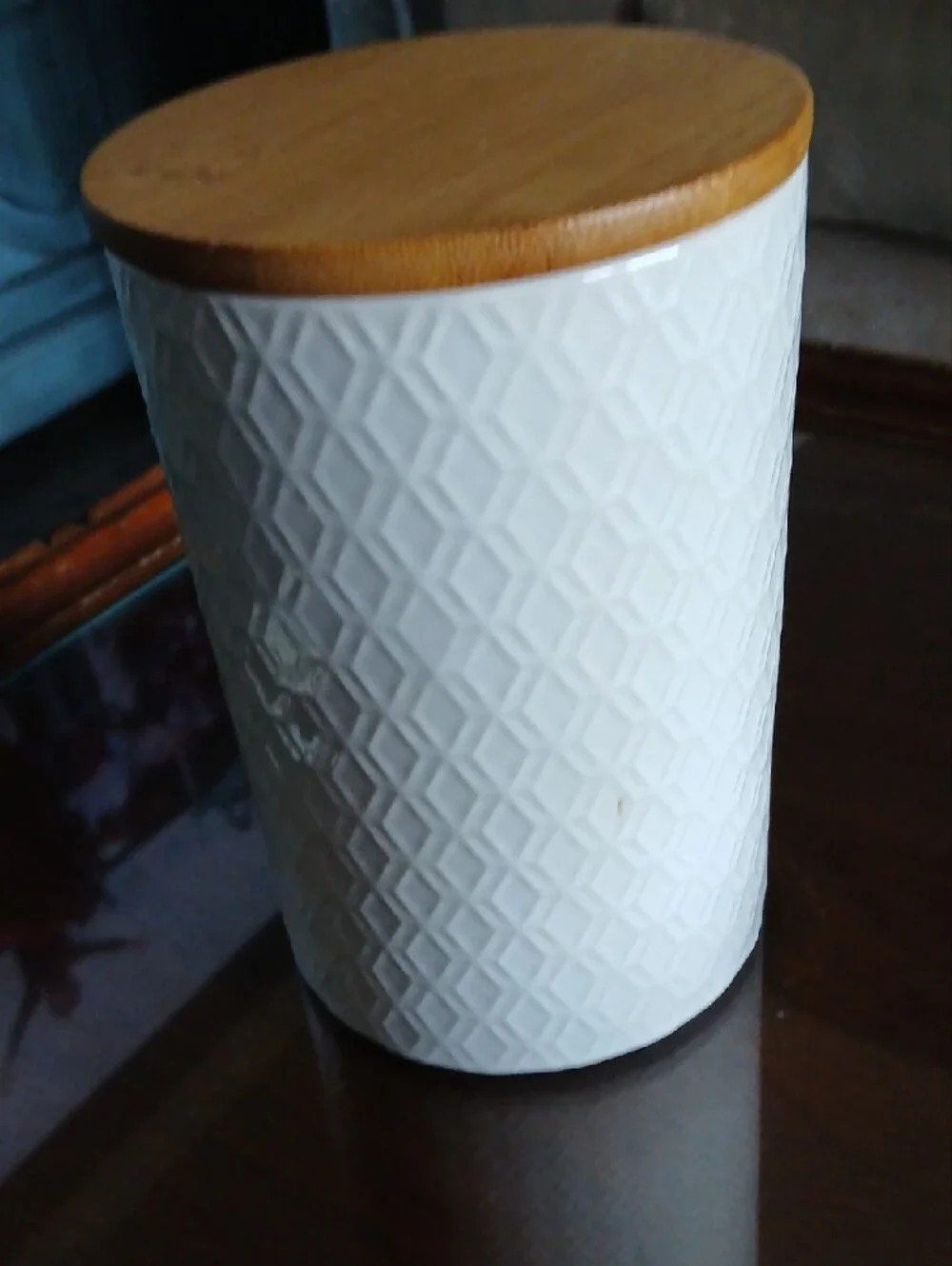 Pfaltzgraff White Ceramic Canister with Bamboo Lid